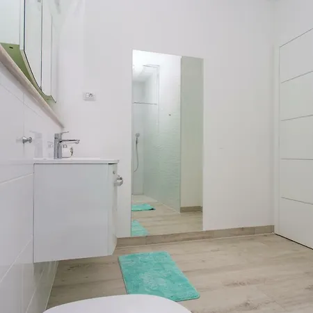 Apartments Makarska Beach Room photo