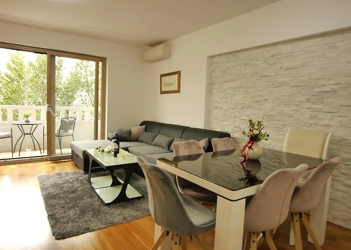 Apartments Makarska Beach